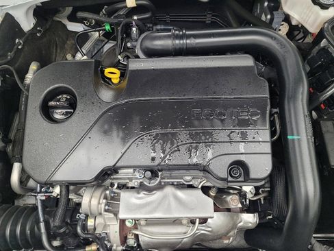 Used 2024 Chevrolet Malibu LT image 30