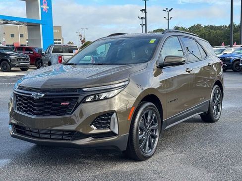 Used 2024 Chevrolet Equinox RS w/ RS Leather Package image 7