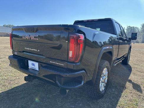 Used 2022 GMC Sierra 2500 Denali w/ Denali Ultimate Package image 5