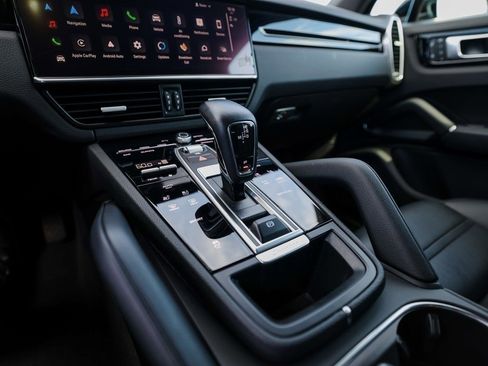 Certified 2023 Porsche Cayenne image 20