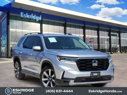 Used 2025 Honda Pilot Elite