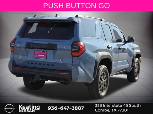 Used 2025 Toyota 4Runner SR5 RWD image 7