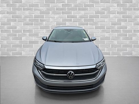 Used 2024 Volkswagen Jetta SE FWD image 7