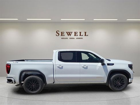 New 2026 GMC Sierra 1500 Elevation image 6