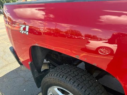 Used 2014 Chevrolet Silverado 2500 LT w/ Interior Plus Package AWD/4WD image 15