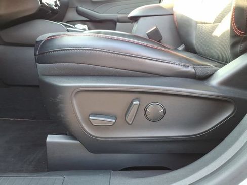 Certified 2023 Ford Escape ST-Line w/ Tech Pack #1 AWD/4WD image 15