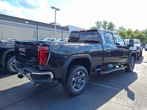 New 2026 GMC Sierra 2500 SLT w/ SLT Premium Package image 4