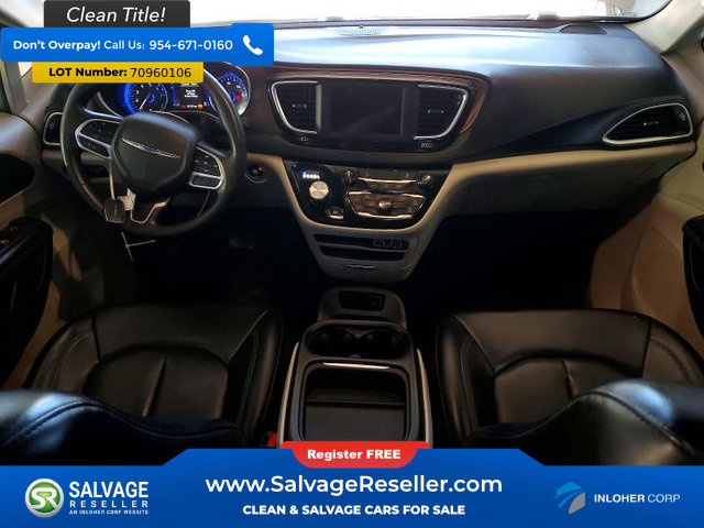 Used 2021 Chrysler Voyager Lxi FWD image 11