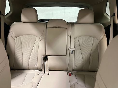 Used 2018 Buick Envision Preferred AWD/4WD image 28