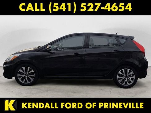 Used 2016 Hyundai Accent Sport image 2