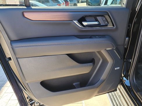 New 2026 GMC Yukon XL Denali w/ Sun & Power Step Package image 48