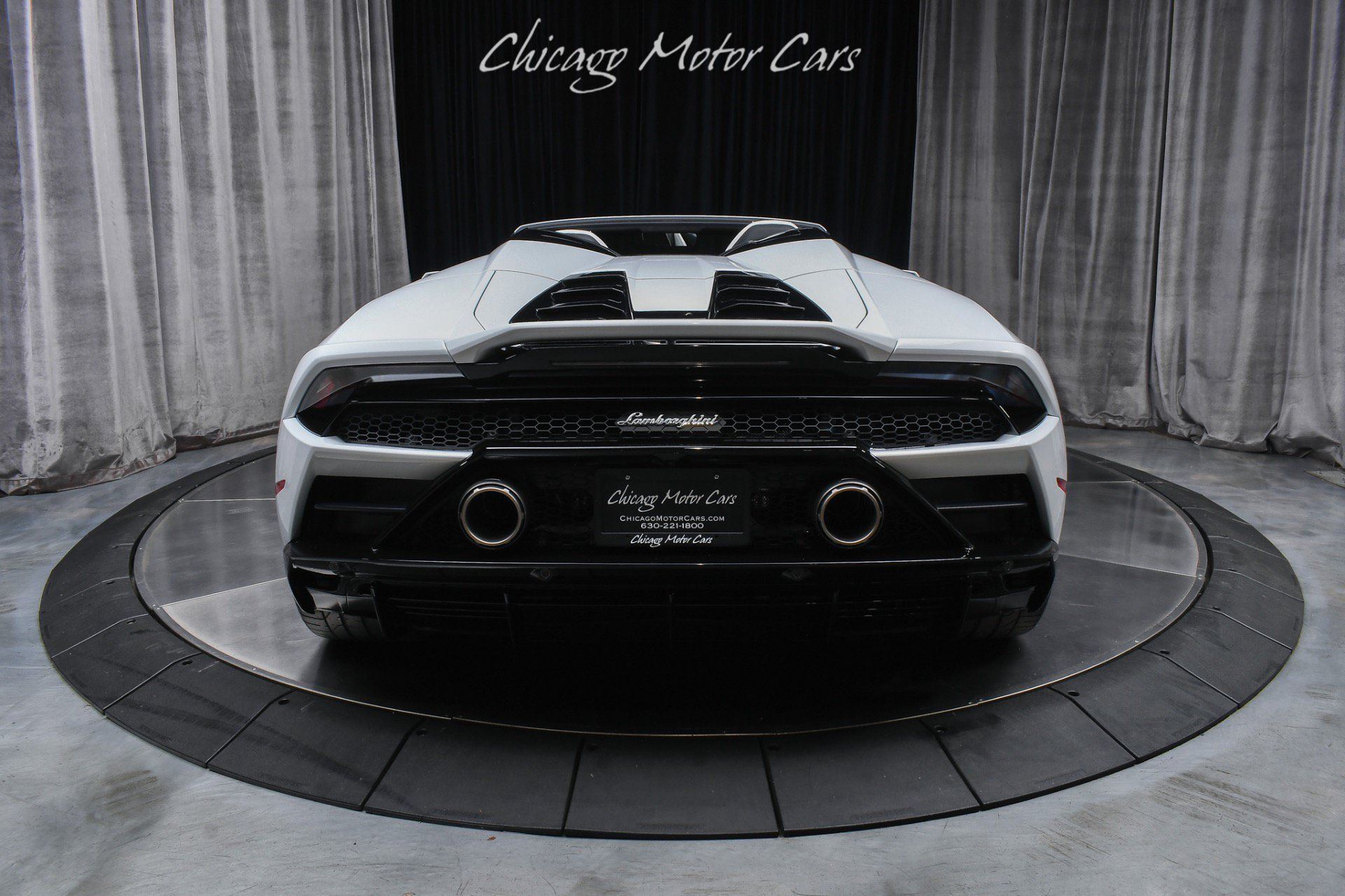 Used 2024 Lamborghini Huracan EVO AWD/4WD image 4