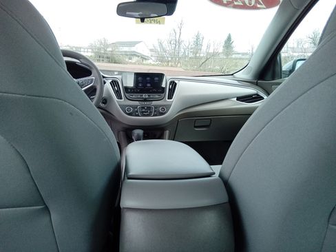 Used 2024 Chevrolet Malibu LS w/ Driver Confidence Package FWD image 26