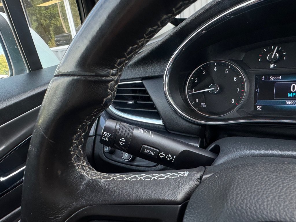 Used 2020 Buick Encore Preferred FWD image 14