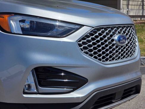 Used 2024 Ford Edge SEL w/ Convenience Package AWD/4WD image 12