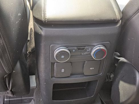 Certified 2021 Ford Explorer XLT w/ Equipment Group 202A RWD image 24