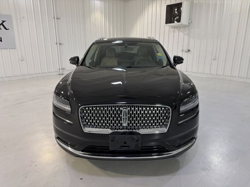 Used 2023 Lincoln Nautilus AWD w/ Premium Package image 8
