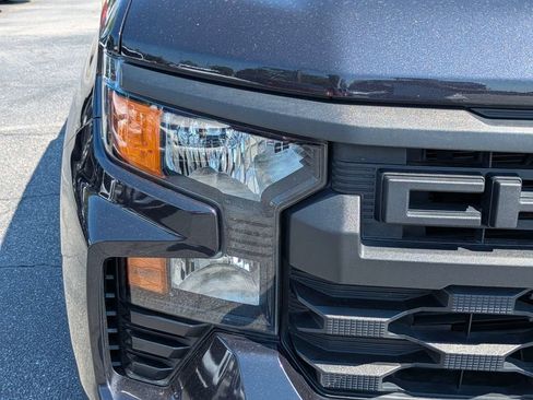 Used 2023 Chevrolet Silverado 1500 Custom RWD image 10