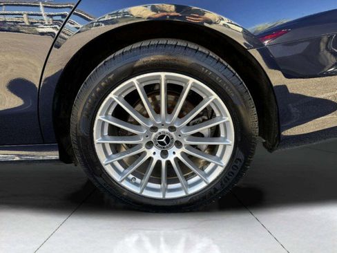 Used 2022 Mercedes-Benz E 350 4MATIC Sedan image 50