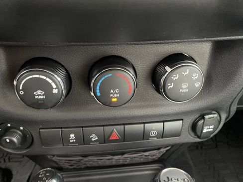 Used 2017 Jeep Wrangler Unlimited Sport image 24