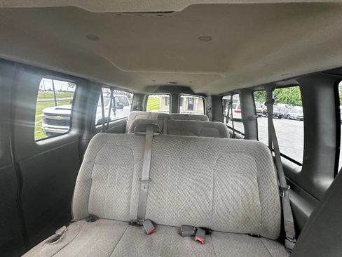 Used 2016 Chevrolet Express 2500 LS image 15
