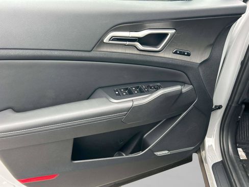 New 2026 Kia Sportage X-Line AWD/4WD image 21