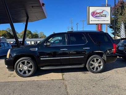 Used 2010 Cadillac Escalade Luxury