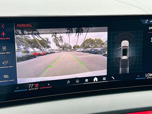 Used 2025 BMW X3 xDrive30i w/ M Sport Package image 13