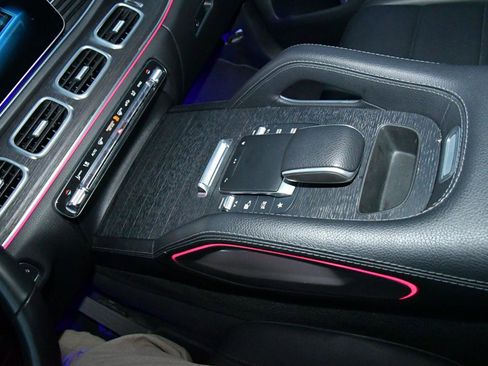 Used 2023 Mercedes-Benz GLE 350 4MATIC image 40