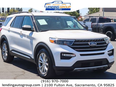 Used 2020 Ford Explorer XLT w/ Equipment Group 202A image 5