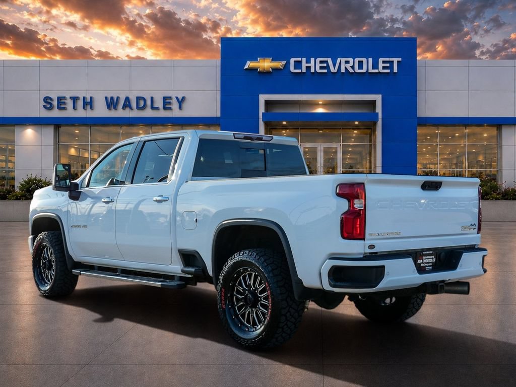 Used 2023 Chevrolet Silverado 2500 High Country w/ Z71 Off-Road Package AWD/4WD image 5