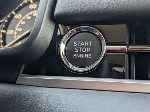 New 2025 Mitsubishi Outlander ES image 24