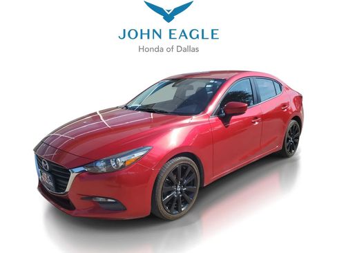 Used 2018 MAZDA MAZDA3 Touring FWD image 1