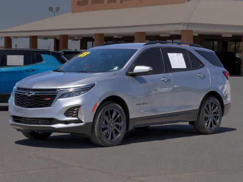 Used 2023 Chevrolet Equinox RS w/ RS Leather Package AWD/4WD image 1