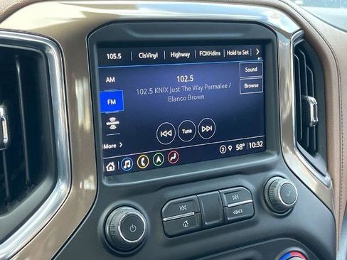 Used 2023 Chevrolet Silverado 3500 High Country image 9