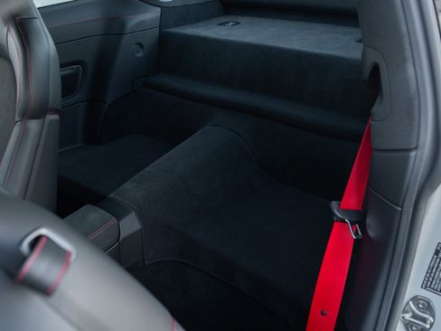 Used 2024 Porsche 911 GT3 image 25