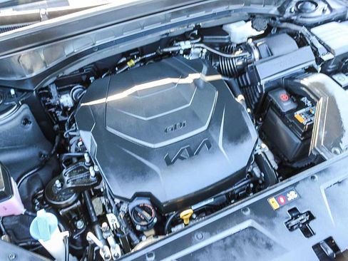 Used 2025 Kia Telluride S FWD image 27