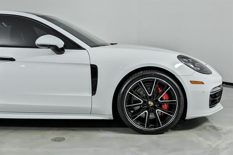 Used 2020 Porsche Panamera GTS AWD/4WD image 14