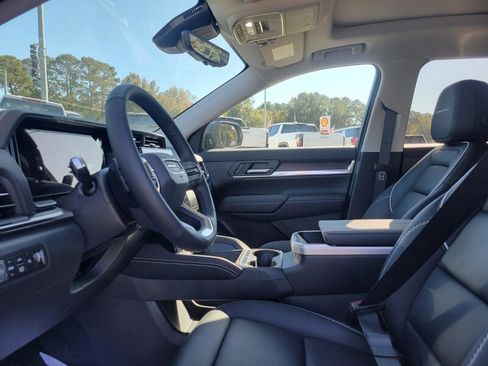 New 2026 GMC Terrain Denali image 11