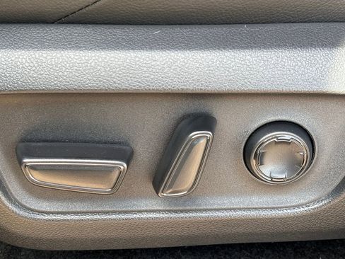 New 2026 Toyota 4Runner Limited image 8