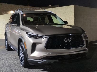 Used 2023 INFINITI QX60 Sensory w/ Vision Package