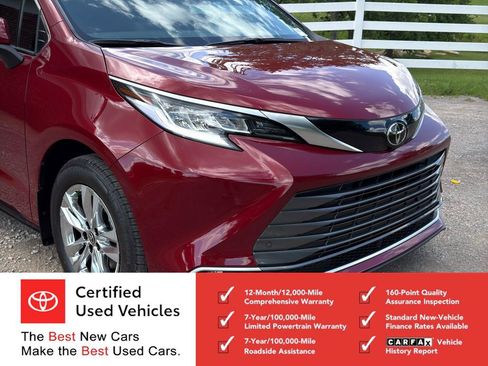 Certified 2026 Toyota Sienna Limited FWD image 9