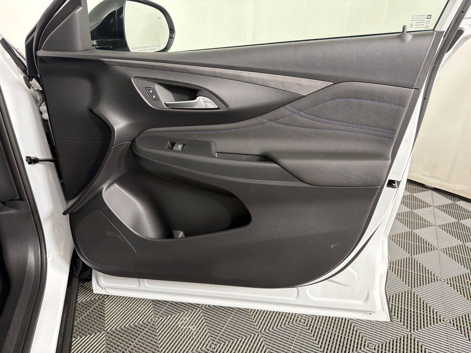 New 2026 Buick Envista Sport Touring w/ Convenience I Package FWD image 12