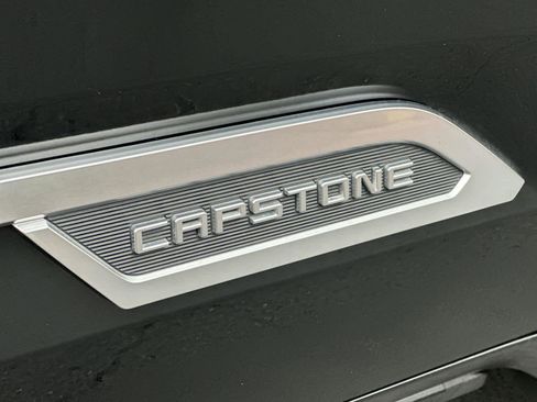 Used 2025 Toyota Sequoia Capstone image 7