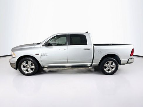 Used 2019 RAM 1500 Big Horn RWD image 2