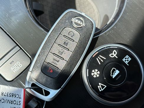 New 2026 Nissan Rogue SV image 36