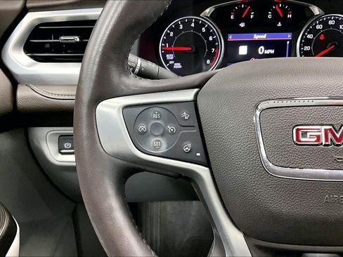 Used 2022 GMC Acadia SLT w/ Preferred Package FWD image 24