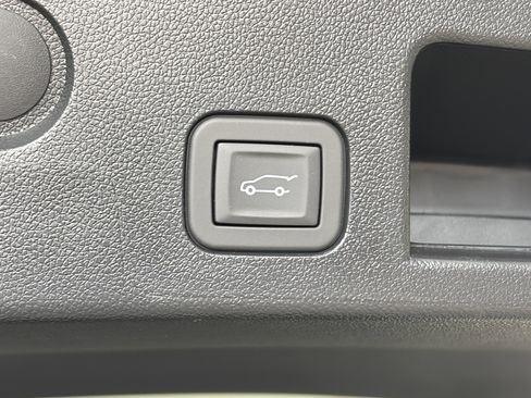 Certified 2026 GMC Terrain Elevation w/ Elevation Premium Package image 15