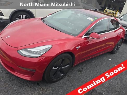 Used 2018 Tesla Model 3 Long Range image 1