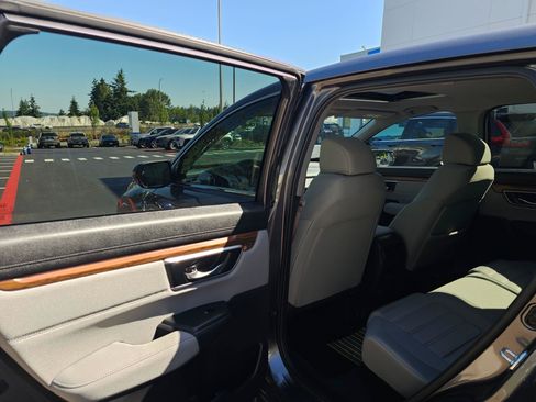 Used 2021 Honda CR-V EX image 17